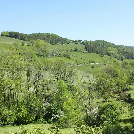 Stilvoll Eingerichtetes In Historischem Bauernhaus, Voll Ausgestattet Inmitten Der Auf 75 Qm Appartement *