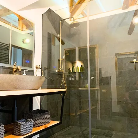 Appartement Stilvoll Eingerichtetes In Historischem Bauernhaus, Voll Ausgestattet Inmitten Der Auf 75 Qm Waldshut-Tiengen