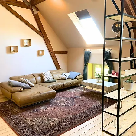 Appartement Stilvoll Eingerichtetes In Historischem Bauernhaus, Voll Ausgestattet Inmitten Der Auf 75 Qm