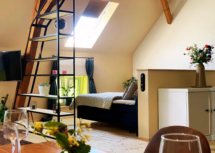 Stilvoll Eingerichtetes In Historischem Bauernhaus, Voll Ausgestattet Inmitten Der Auf 75 Qm *