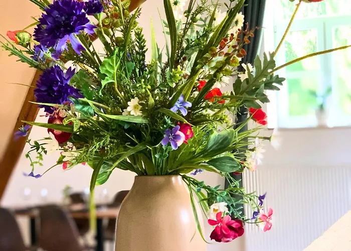 Stilvoll Eingerichtetes In Historischem Bauernhaus, Voll Ausgestattet Inmitten Der Auf 75 Qm Вальдсхут-Тинген